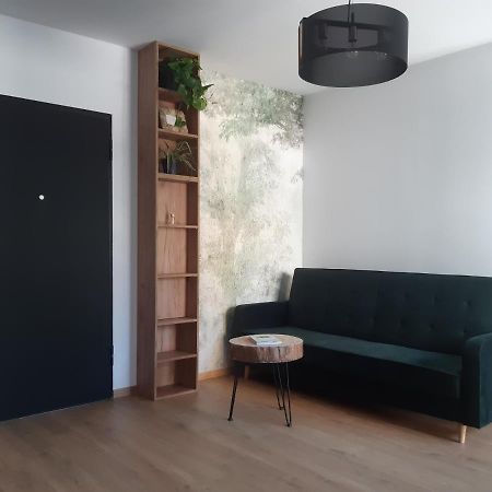 Lesne Ukojenie W Lodzi - Forest Soothing Apartment Dış mekan fotoğraf